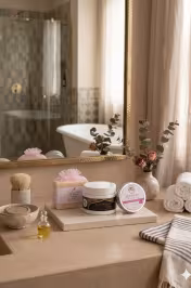 Pack Soin Corps Naturel – Savon Noir, Lait de Chèvre & Rose - miniature 2