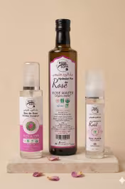 <h2>Les trois produits du pack sont-ils vraiment le même hydrolat ?</h2>  <p>Oui, sans exception. Les trois flacons contiennent le même Rosa Damascena Flower Water produit par distillation traditionnelle à la vapeur des pétales frais de Rose de Damas cueillis à Kelaat Mgouna par la coopérative Rose Soffi. Le même ingrédient, les mêmes certifications ECOCERT, USDA, AB et Bio Maroc, le même numéro MA-BIO-154. La seule différence est le contenant et le système de distribution — grand flacon verre sans pompe, s - miniature 1
